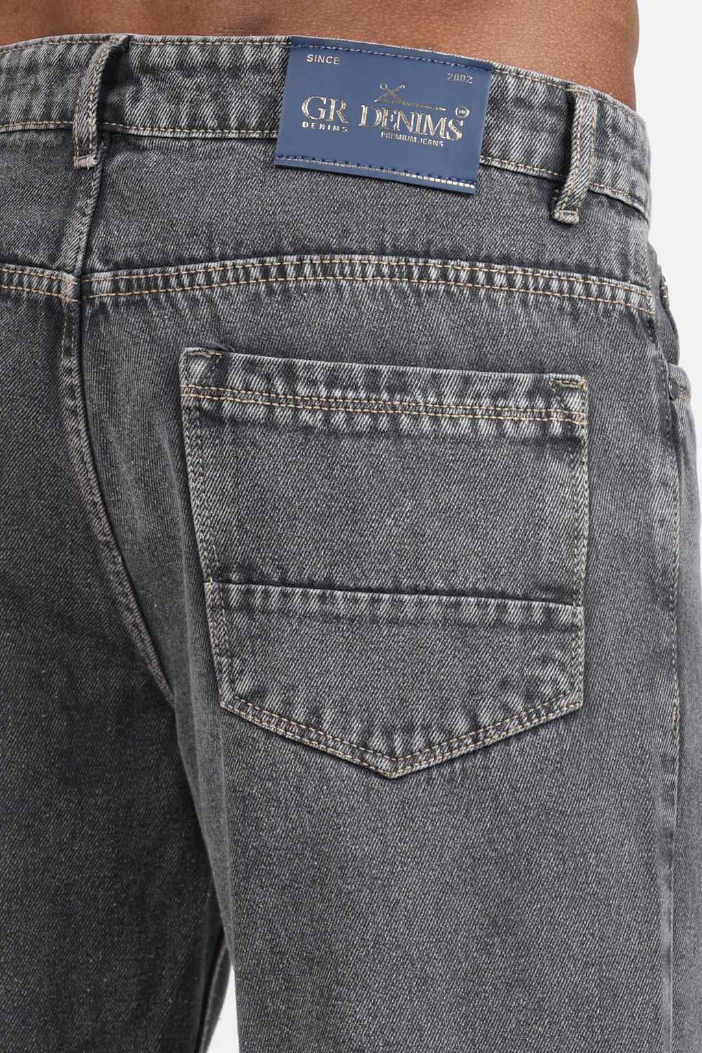 MENS MOM FIT - FADED GREY JEANS